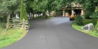 Best Custom Driveway Design  in Groveport, OH